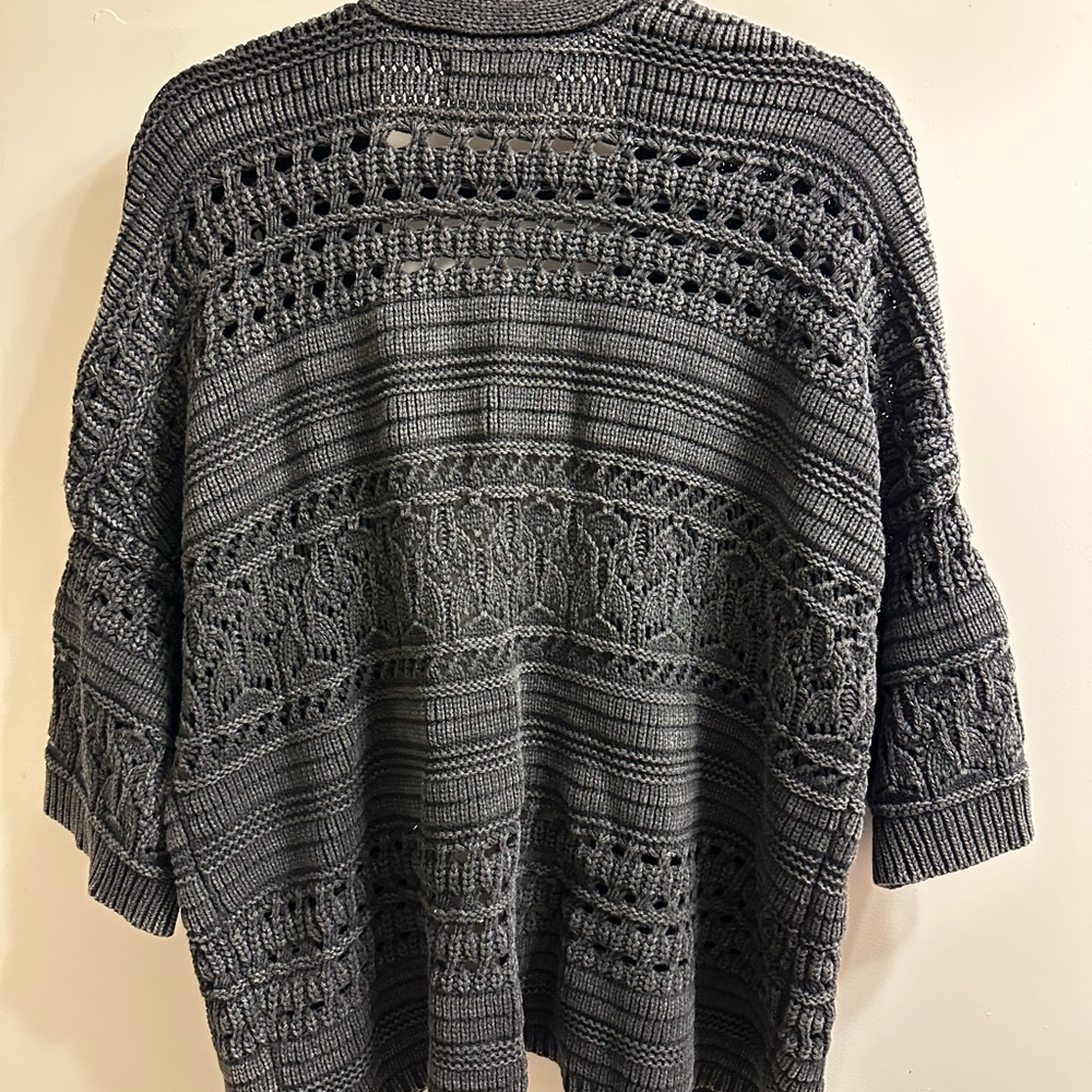 Great condition. Lucky brand